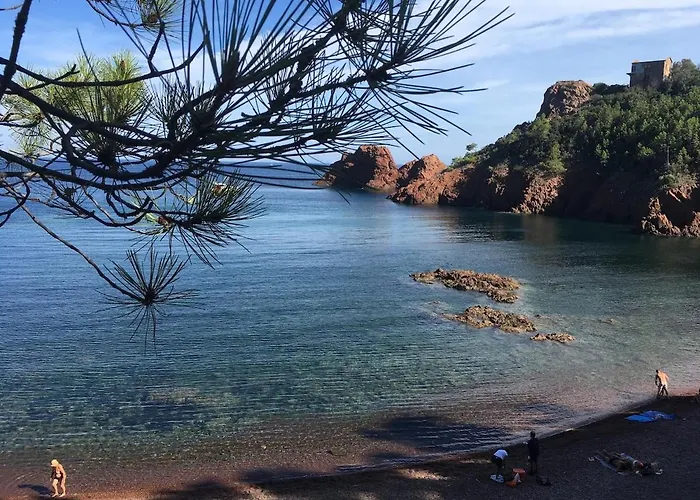 Villa "Les Alizes" Etage Cote Piscine - Apercu Mer